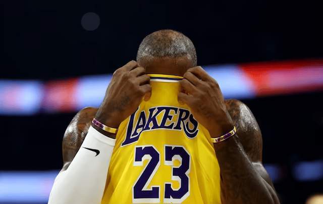 九游游戏中心-洛杉矶快船vs波特兰开拓者